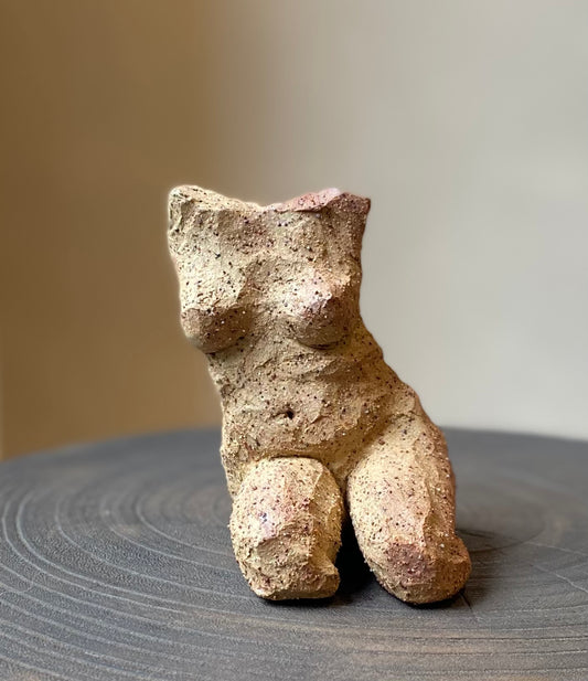 Nude | 9