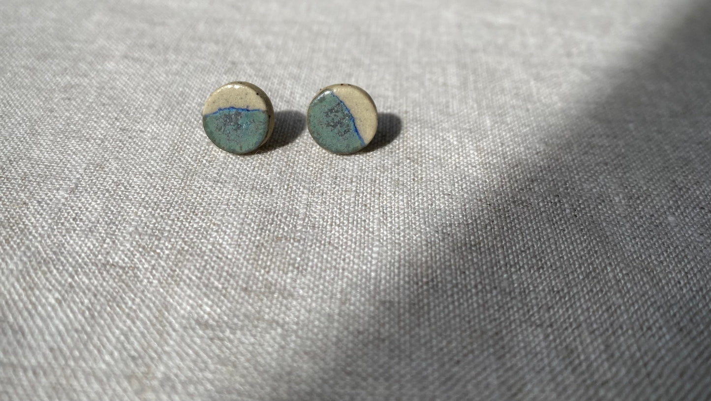 Dipped studs | Buff stoneware | Moss