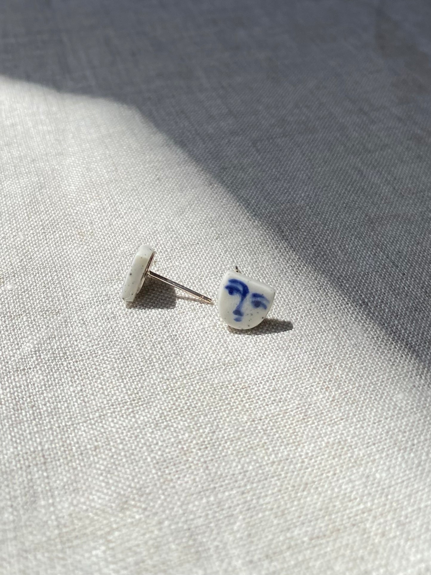 Face studs | 4