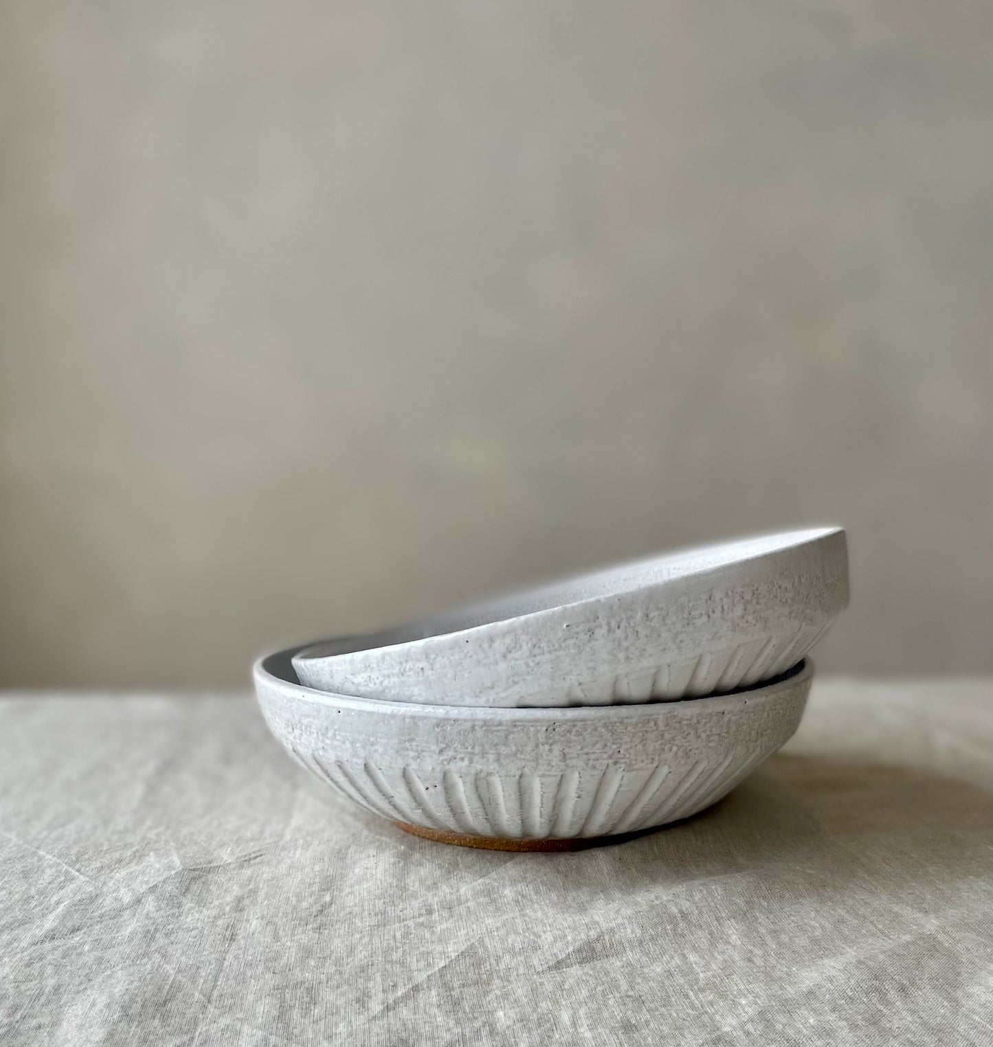 Footed serving bowl | small