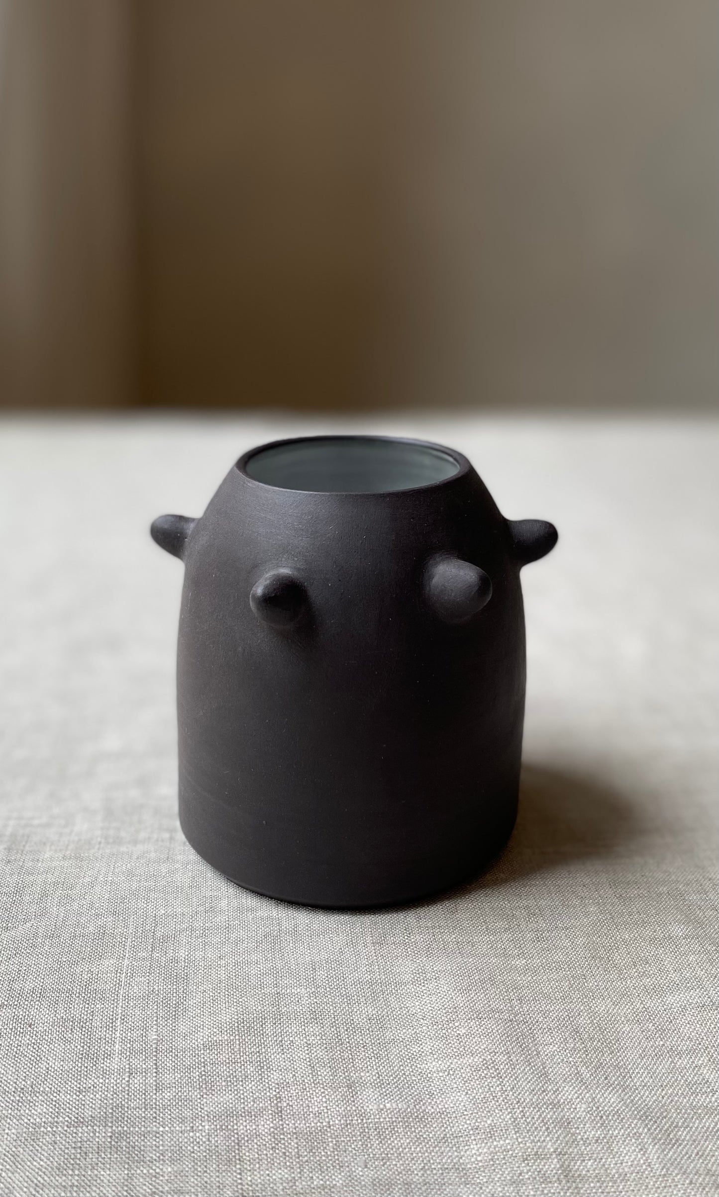 Urchin vase | mini black