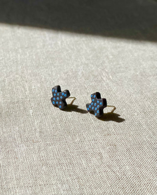 Dot studs | Black stoneware 6