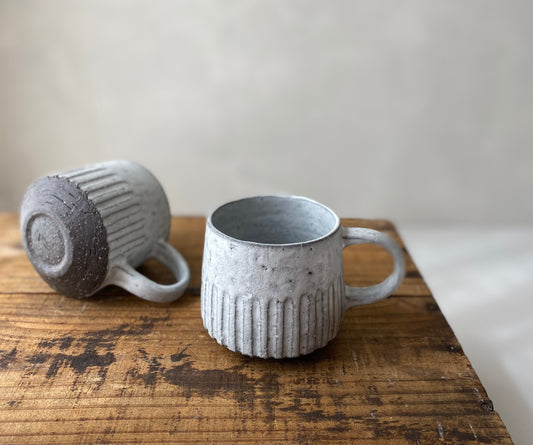 Fluted Mug | Black clay