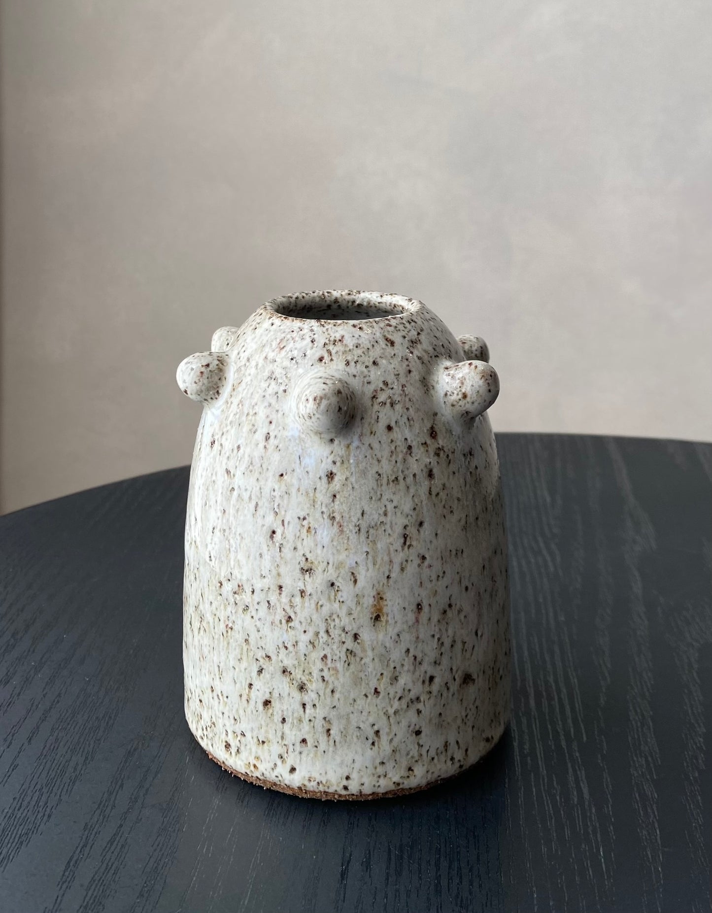 Urchin Bud Vase | Speckled