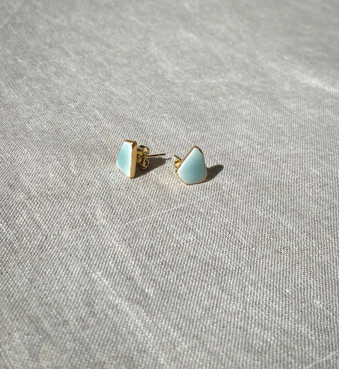 Fragment studs | celadon 3