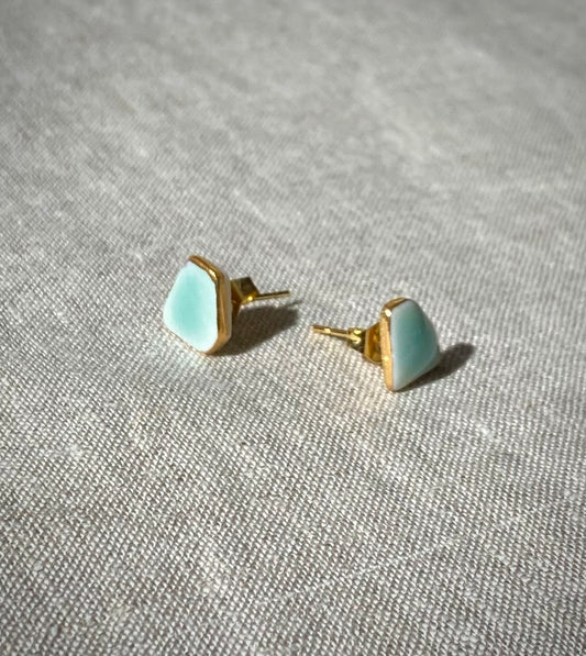 Fragment studs | celadon 4