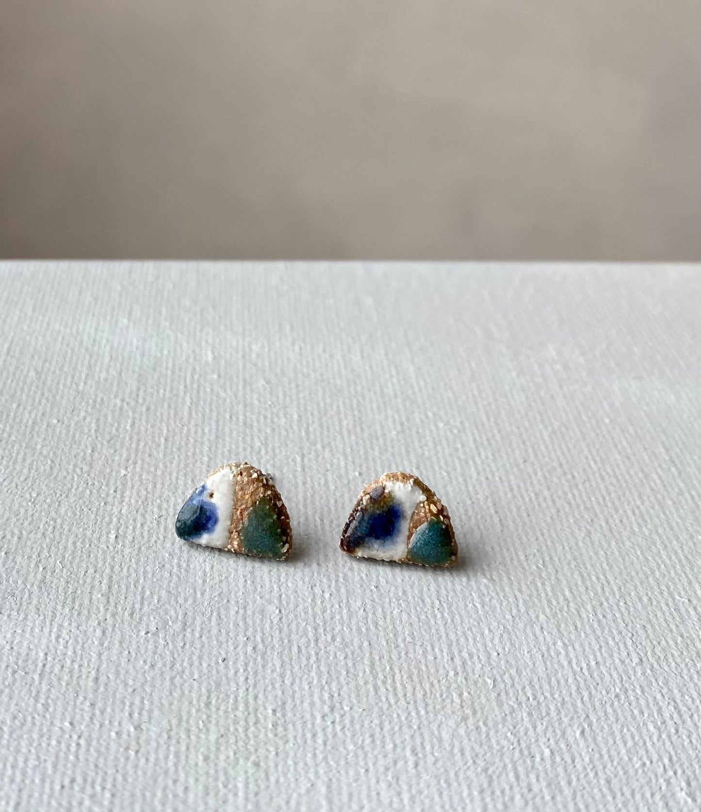 Painted studs | Tourmaline, midnight and white speckle