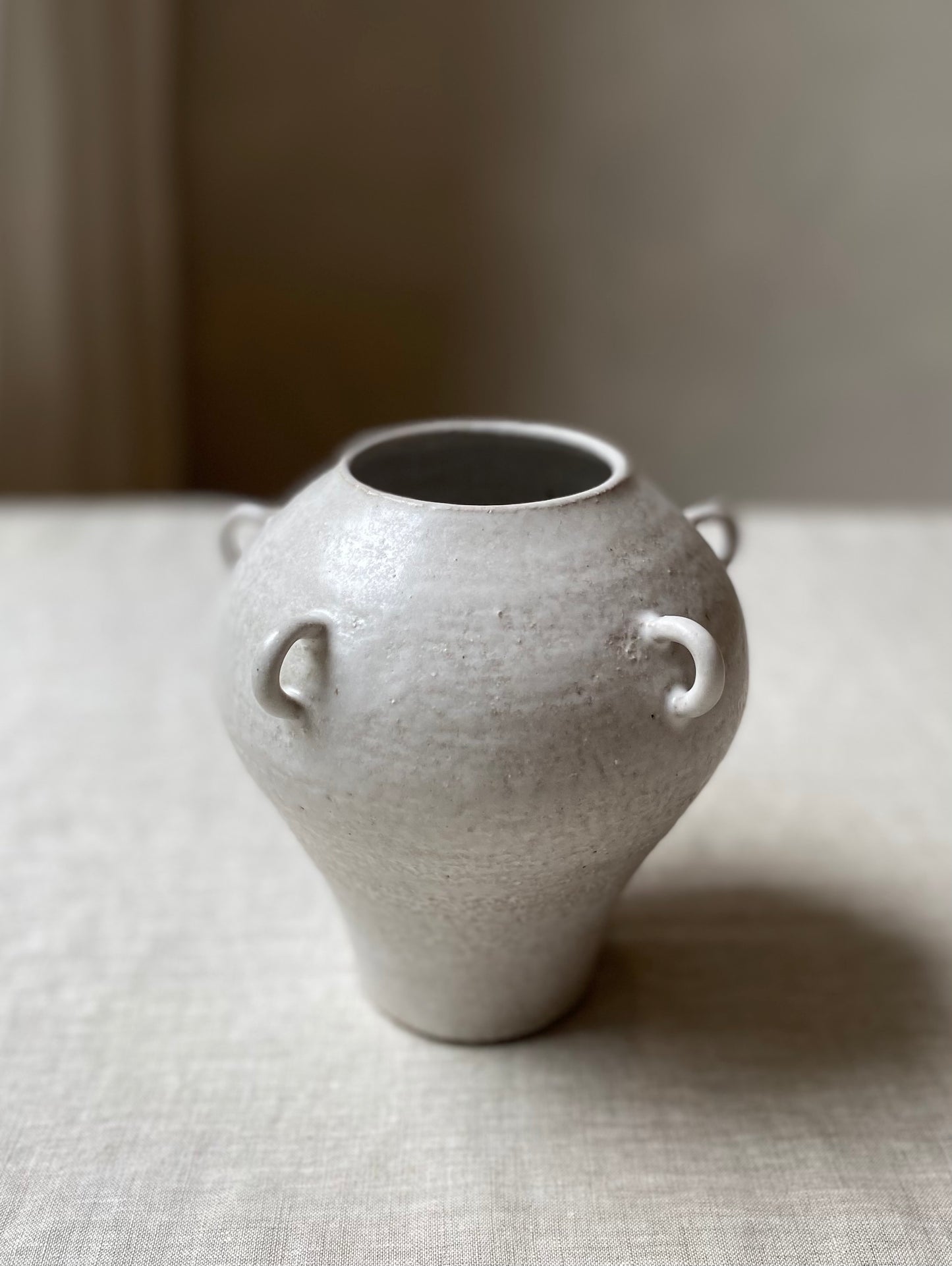 Loop Vase | Medium