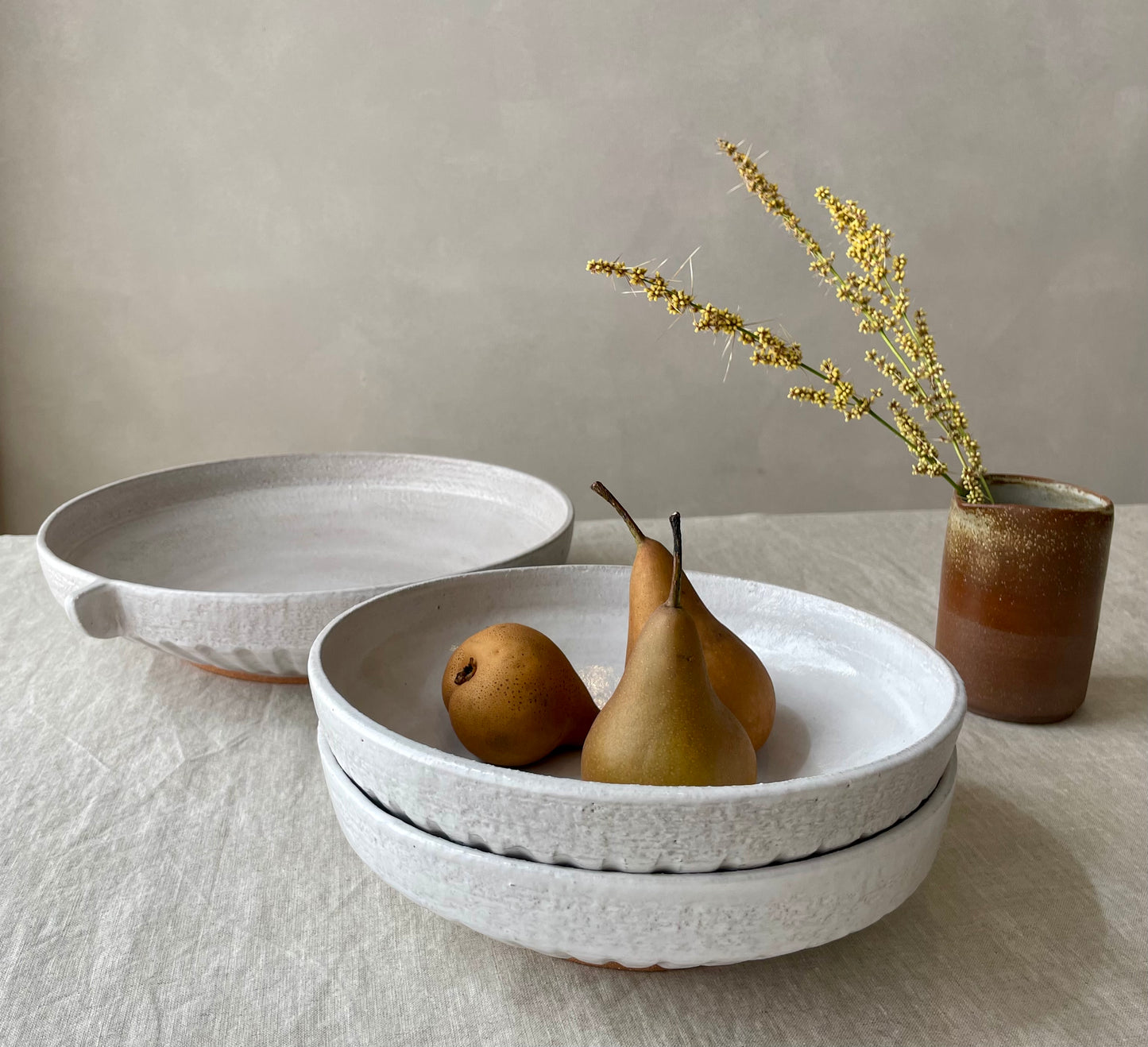 Footed serving bowl | small