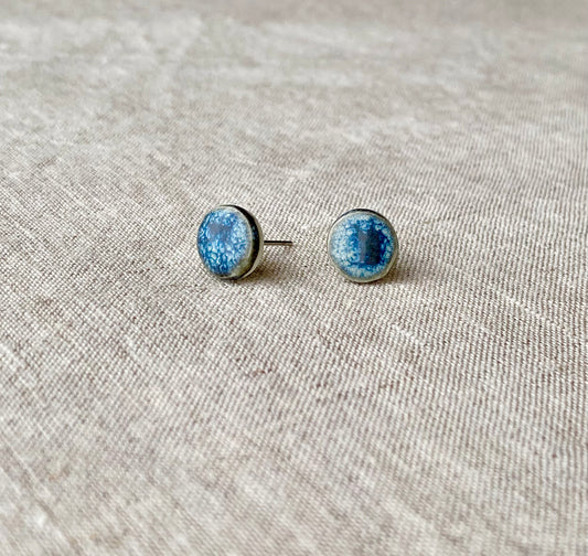 Porcelain painted studs | Blue rutile