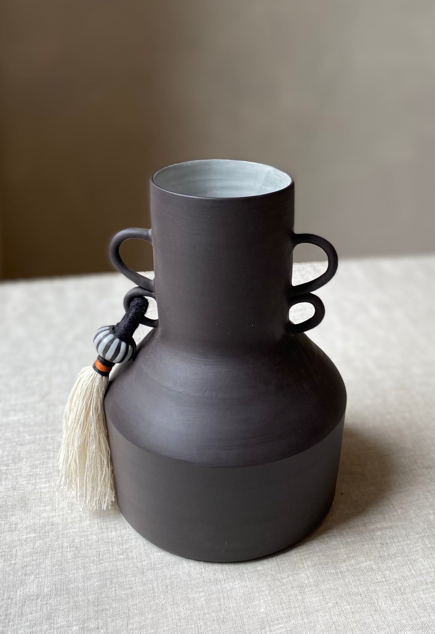 Tassel Vase | Large Black