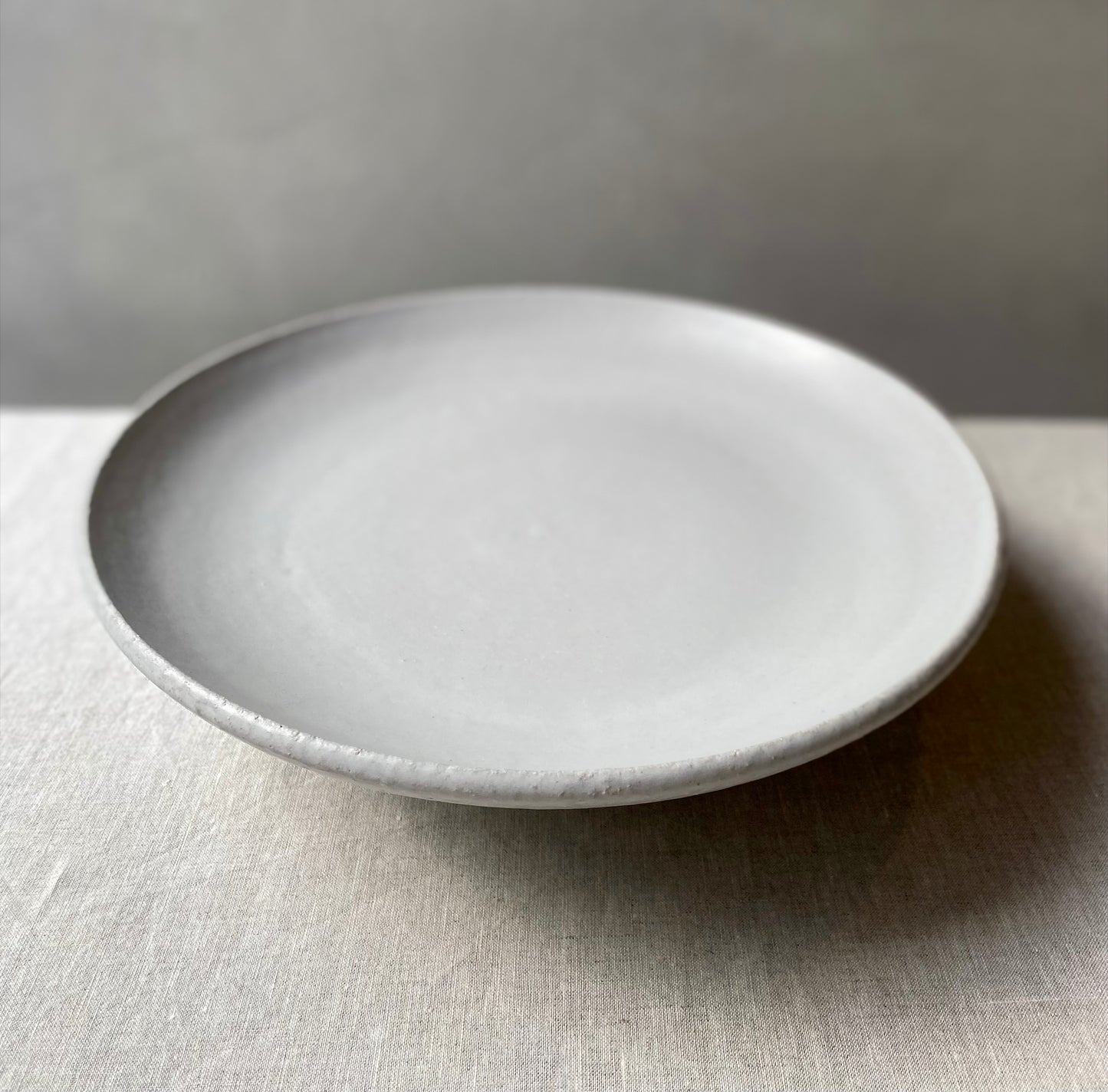 Low Pedestal Bowl | Medium