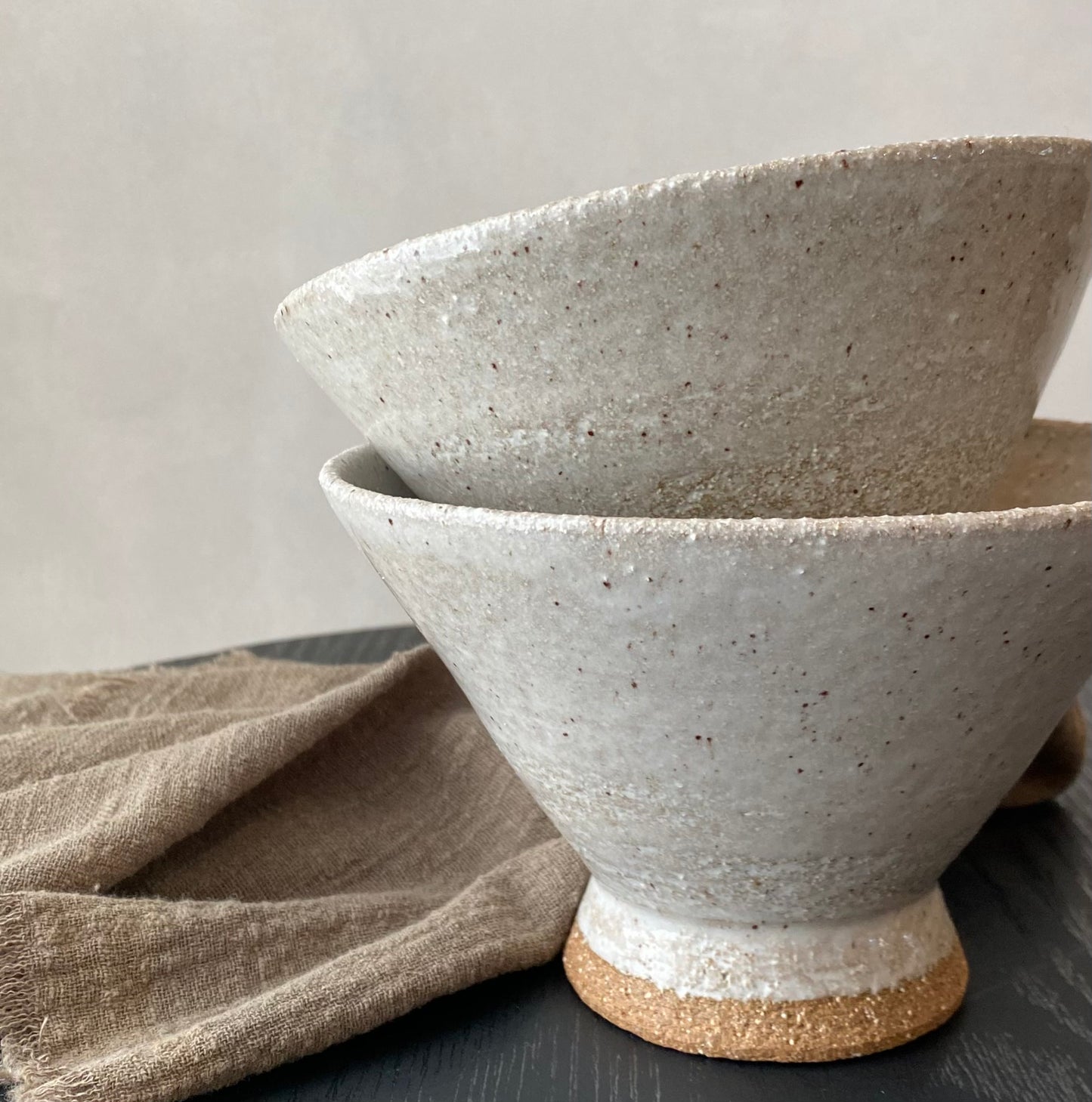 Footed Bowl | Speckle