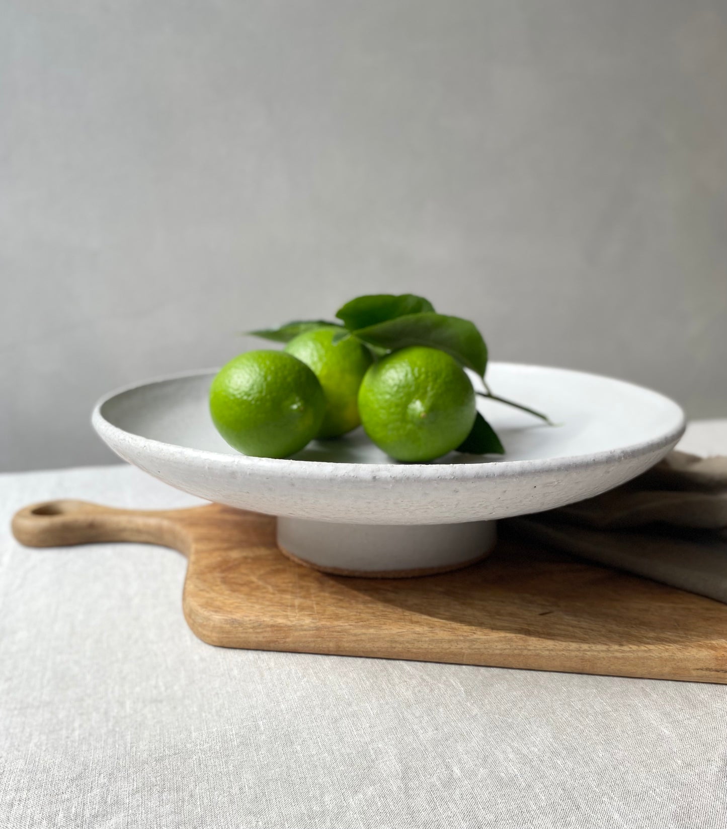 Low Pedestal Bowl | Medium