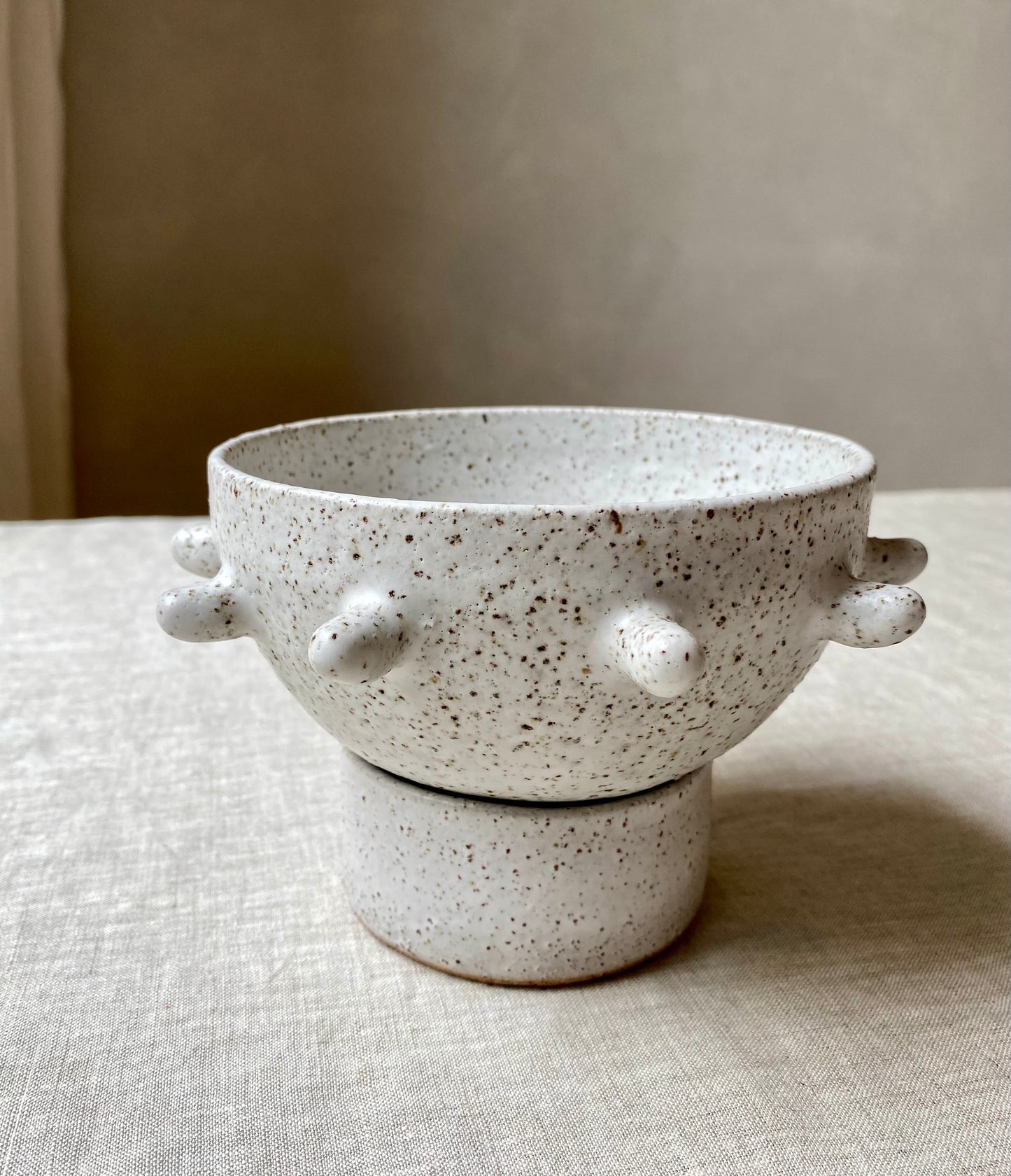 Urchin planter | White speckled