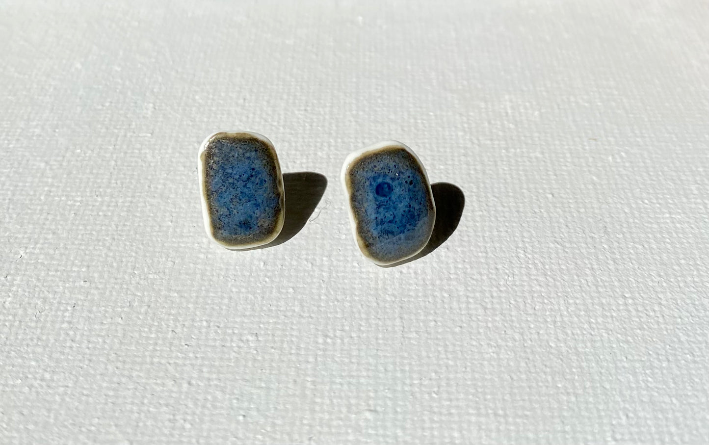 Indigo studs | Porcelain